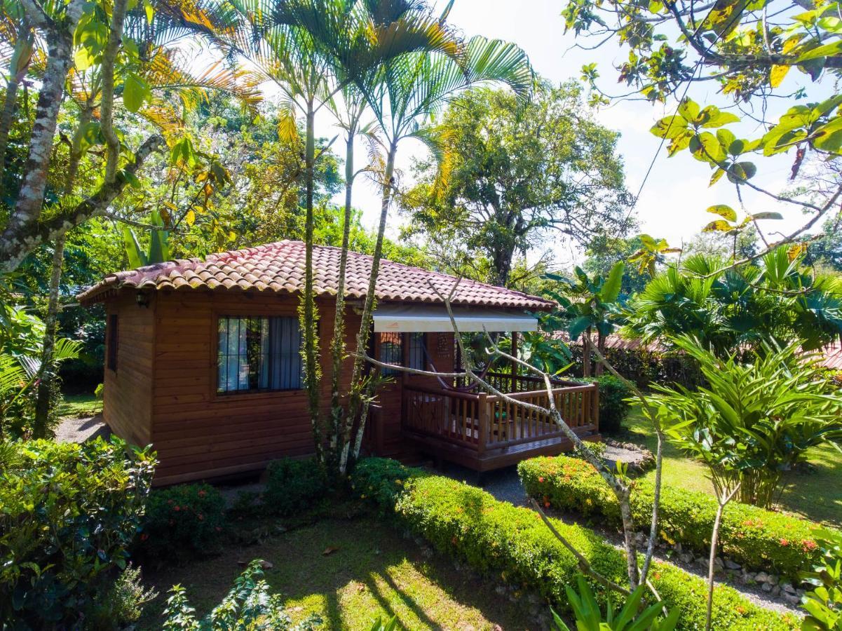 Casa Marcellino Lodge Cahuita Exterior photo